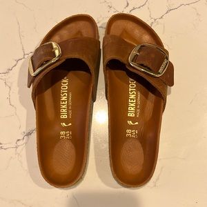 Almost new Birkenstock big buckle sandals